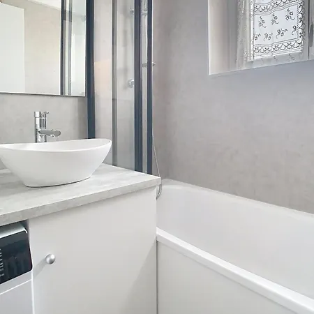 Le Platane - דירה